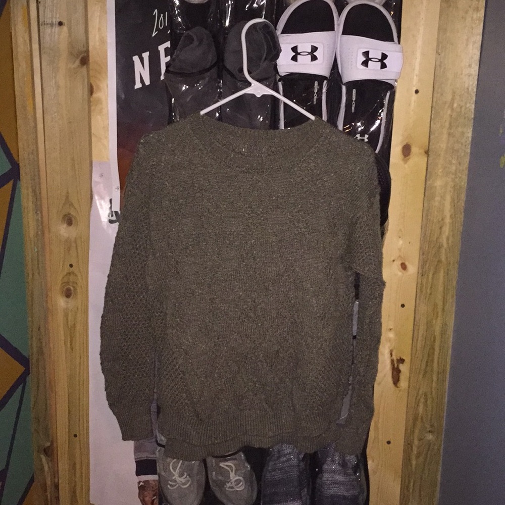 Lightweight Sweaters